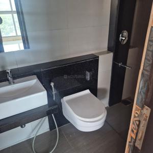 Image of 1080 Sq.ft 2 BHK Apartment / Flat for rent in Lokhandwala Octacrest, Kandivali East, Mumbai for Rs. 58000