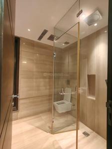 Bathroom Image of 5000 Sq.ft 4 BHK Builder Floor for rent in Hauz Khas New Delhi for Rs. 450000