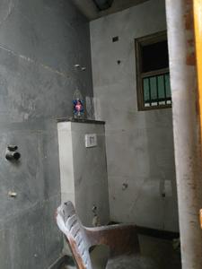 Common Bathroom Image of 1150 Sq.ft 3 BHK Apartment / Flat for sale in Shastri Nagar Ghaziabad for Rs. 6565000