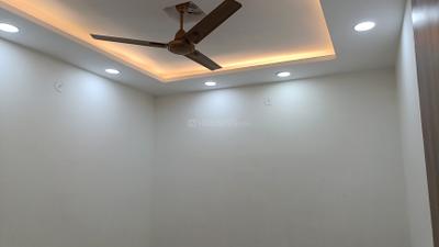 Bedroom Image of 475 Sq.ft 2 BHK Builder Floor for sale in Laxmi Nagar New Delhi for Rs. 5000008