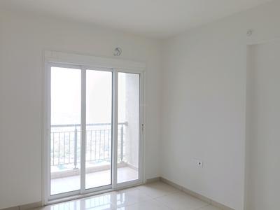 Bedroom Image of 700 Sq.ft 2 BHK Apartment / Flat for rent in Godrej Emerald, Thane West Thane for Rs. 23599