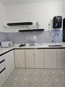 Kitchen Image of 694 Sq.ft 1 BHK Apartment / Flat for sale in Candolim Goa for Rs. 14000000