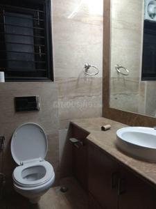 Bathroom Image of 2000 Sq.ft 3 BHK Builder Floor for rent in Sarvapriya Vihar New Delhi for Rs. 150000