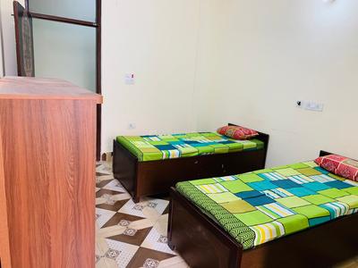 Bedroom Image of HERITAGE PG in Sector 62, Noida