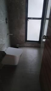 Bathroom Image of 1000 Sq.ft 2.5 BHK Apartment / Flat for sale in Kamla Prasanna Jeevan Building1, Borivali West Mumbai for Rs. 30000000