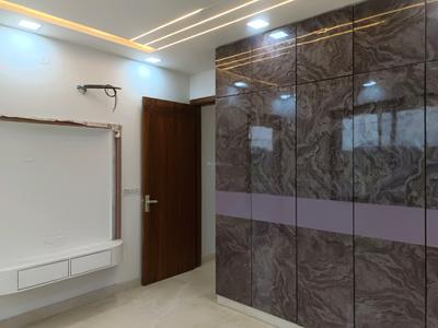 Bedroom Image of 1450 Sq.ft 4 BHK Builder Floor for sale in Rohini Sector 28 New Delhi for Rs. 15200000