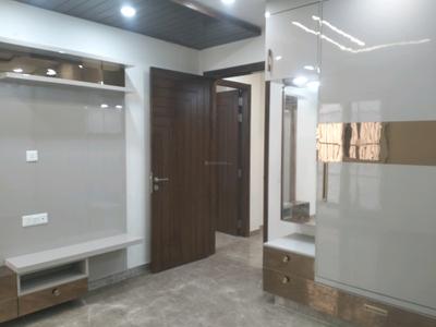 Bedroom Image of 1650 Sq.ft 3 BHK Builder Floor for sale in Vikaspuri New Delhi for Rs. 37000000