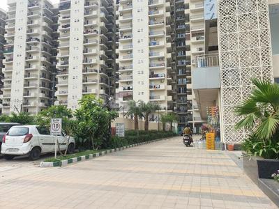Image of 1000 Sq.ft 3 BHK Apartment / Flat for sale in Signature Global The Roselia, Sector 95A, Gurgaon for Rs. 7800000