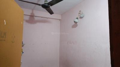 Bedroom Image of 1200 Sq.ft 3 BHK Apartment / Flat for rent in Essarjee Essarejee Complex 1, Sonagiri Bhopal for Rs. 8500