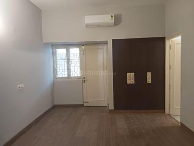 Bedroom Image of 1350 Sq.ft 4 BHK Builder Floor for rent in Sector 11 Rohini New Delhi for Rs. 55000