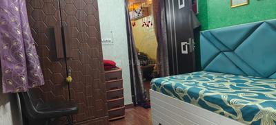 Bedroom Image of 700 Sq.ft 2 BHK Builder Floor for sale in Patparganj New Delhi for Rs. 7000000