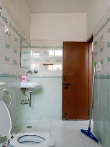 Bathroom Image of 3000 Sq.ft 6 BHK Independent House for sale in Ansal Palam Vihar Plot, Palam Vihar Gurgaon for Rs. 37500000