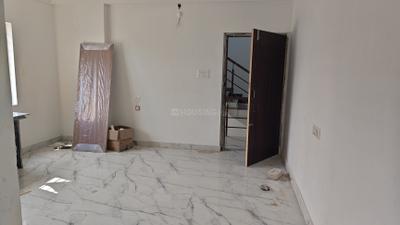 Living Room Image of 850 Sq.ft 2 BHK Apartment / Flat for sale in Kanchrapara North 24 Parganas District for Rs. 2565000