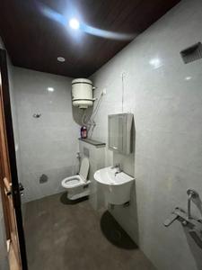 Bathroom Image of 1800 Sq.ft 4 BHK Builder Floor for sale in Gautam Nagar New Delhi for Rs. 25000000