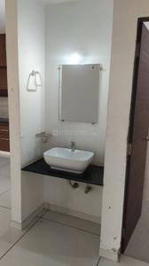 Bathroom Image of 2200 Sq.ft 3 BHK Apartment / Flat for rent in Devsiddhi Fabula, Navrangpura Ahmedabad for Rs. 40000
