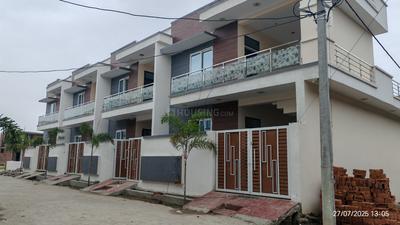 Image of 1600 Sq.ft 3 BHK Duplex for sale in Dharni Defence Paradise, Amausi, Lucknow for Rs. 6000000