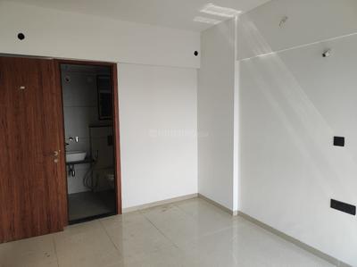 Bedroom Image of 950 Sq.ft 2 BHK Apartment / Flat for sale in Pristine Allure, Kharadi Pune for Rs. 12000000