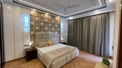 Bedroom Image of 1600 Sq.ft 3 BHK Builder Floor for sale in Shree Vardhman Victoria, Sector 70 Gurgaon for Rs. 18500000