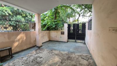 Main Entrance Image of 1650 Sq.ft 3 BHK Apartment / Flat for rent in DDA Sector C Pocket 8, Vasant Kunj New Delhi for Rs. 77000