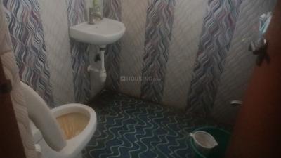 Bathroom Image of 450 Sq.ft 1 BHK Builder Floor for rent in Koramangala Bengaluru for Rs. 22000