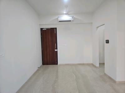 Living Room Image of 1000 Sq.ft 2 BHK Apartment / Flat for rent in Piramal Mahalaxmi South Tower, Worli Mumbai for Rs. 180000