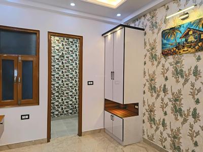 Bedroom Image of 1250 Sq.ft 3 BHK Builder Floor for sale in Indirapuram Ghaziabad for Rs. 10200000
