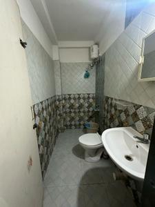 Bathroom Image of 960 Sq.ft 2 BHK Apartment / Flat for sale in Bakeri Swara, Makarpura Vadodara for Rs. 4000000