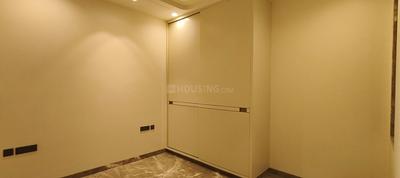 Bedroom Image of 1800 Sq.ft 3 BHK Builder Floor for rent in Pitampura New Delhi for Rs. 57500