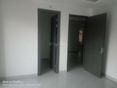 Bedroom Image of 1350 Sq.ft 3 BHK Apartment / Flat for sale in Azad Nagar Kanpur for Rs. 11000000