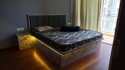 Bedroom Image of 1700 Sq.ft 3.5 BHK Apartment / Flat for rent in Amanora Ascent Towers, Hadapsar Pune for Rs. 75000