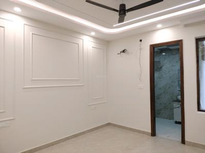 Bedroom Image of 2250 Sq.ft 3 BHK Builder Floor for sale in BPTP Pride Floors, Sector 77 Faridabad for Rs. 25000000