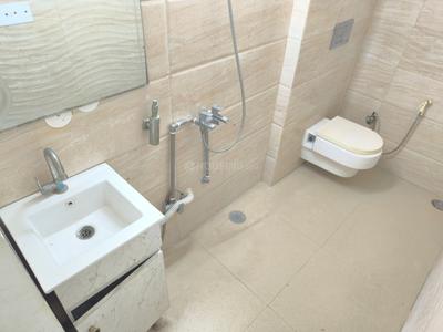 Bathroom Image of 1500 Sq.ft 1 BHK Builder Floor for rent in Sector 21C Faridabad for Rs. 22000