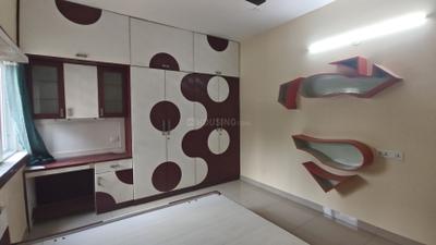 Bedroom Image of 2050 Sq.ft 2.5 BHK Apartment / Flat for rent in Mantri Glades, Kaikondrahalli Bengaluru for Rs. 70000