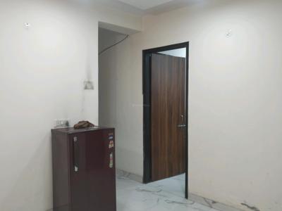 Living Room Image of 600 Sq.ft 2 BHK Builder Floor for rent in Mayur Vihar Phase 1 New Delhi for Rs. 25000