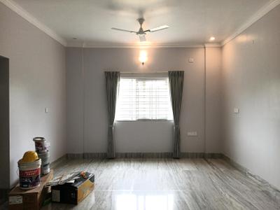 Living Room Image of 1000 Sq.ft 2 BHK Builder Floor for rent in Thanisandra Bengaluru for Rs. 35000