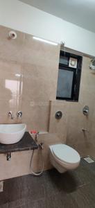 Bathroom Image of 850 Sq.ft 1 BHK Apartment / Flat for rent in Crystal Armus A To C, Chembur Mumbai for Rs. 48000