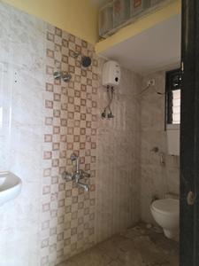 Common Bathroom Image of 835 Sq.ft 2 BHK Apartment / Flat for sale in Acropolis, Virar West Virar for Rs. 3999000