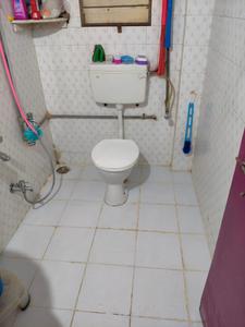 Bathroom Image of 1101 Sq.ft 2 BHK Apartment / Flat for rent in Sharada Spandan, Warje Pune for Rs. 26000
