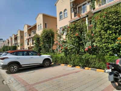 Image of 3600 Sq.ft 4.5 BHK Builder Floor for sale in Emaar Emerald Floors Select, Sector 65, Gurgaon for Rs. 35500000