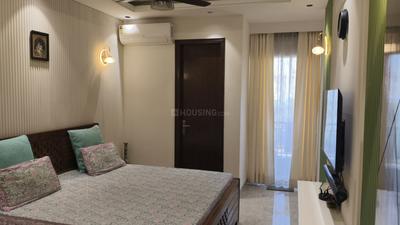 Bedroom Image of 1420 Sq.ft 4 BHK Builder Floor for rent in Kadarpur Gurgaon for Rs. 100000