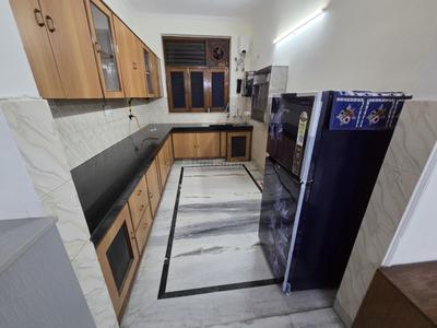 Kitchen Image of 1850 Sq.ft 2 BHK Builder Floor for rent in Sector 15 Gurgaon for Rs. 55000