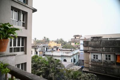 Balcony Image of 1700 Sq.ft 3 BHK Apartment / Flat for sale in Sealdah Kolkata for Rs. 21000000