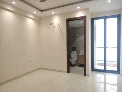 Bedroom Image of 1500 Sq.ft 3 BHK Builder Floor for rent in Freedom Fighters Enclave New Delhi for Rs. 50000