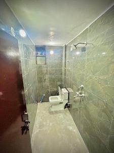 Bathroom Image of 650 Sq.ft 1 BHK Builder Floor for sale in Vaishali Ghaziabad for Rs. 3750000