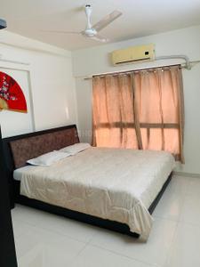 Bedroom Image of 916 Sq.ft 2 BHK Apartment / Flat for rent in Ruparel Orion, Chembur Mumbai for Rs. 70000