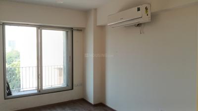 Bedroom Image of 1700 Sq.ft 3 BHK Apartment / Flat for rent in Navrangpura Ahmedabad for Rs. 50000