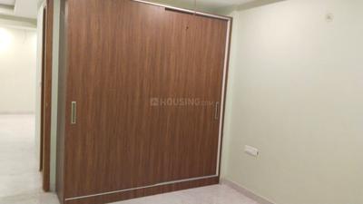 Bedroom Image of 1750 Sq.ft 3 BHK Apartment / Flat for rent in Chitaipur Varanasi for Rs. 25000