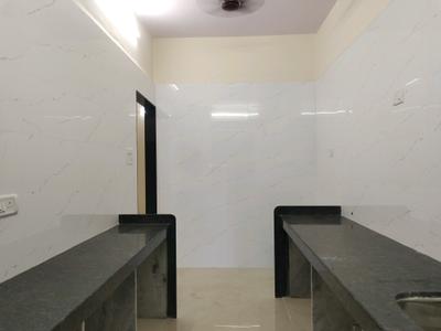 Kitchen Image of 655 Sq.ft 1 BHK Apartment / Flat for sale in Kandivali West Mumbai for Rs. 9000000