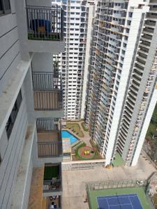 Image of 918 Sq.ft 2 BHK Apartment / Flat for sale in Amanora Gold Towers, Hadapsar, Pune for Rs. 11800000