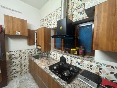 Kitchen Image of 2000 Sq.ft 3 BHK Builder Floor for rent in GMS Road Dehradun for Rs. 40000